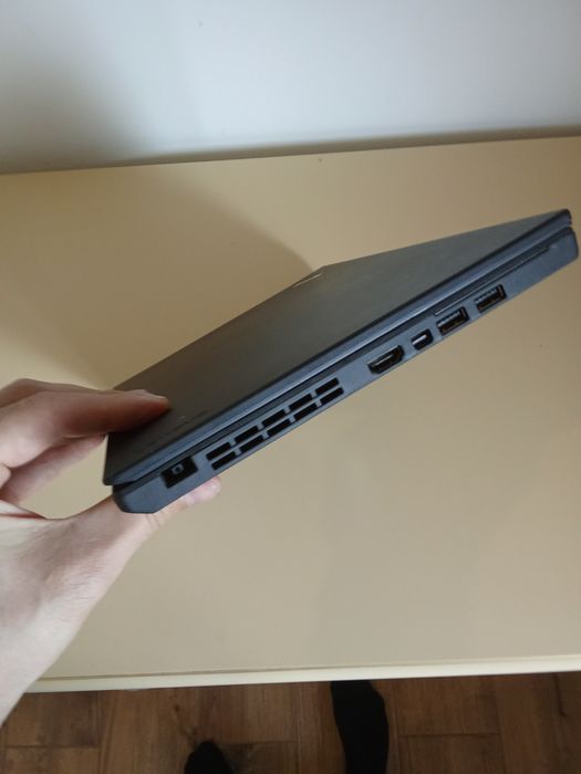 Lenovo Thinkpad x260/ i5-6gen/ ddr4 8gb/ ssd 240gb/ 12.5 HD