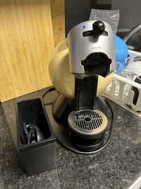 Maquina cafe dolce gusto