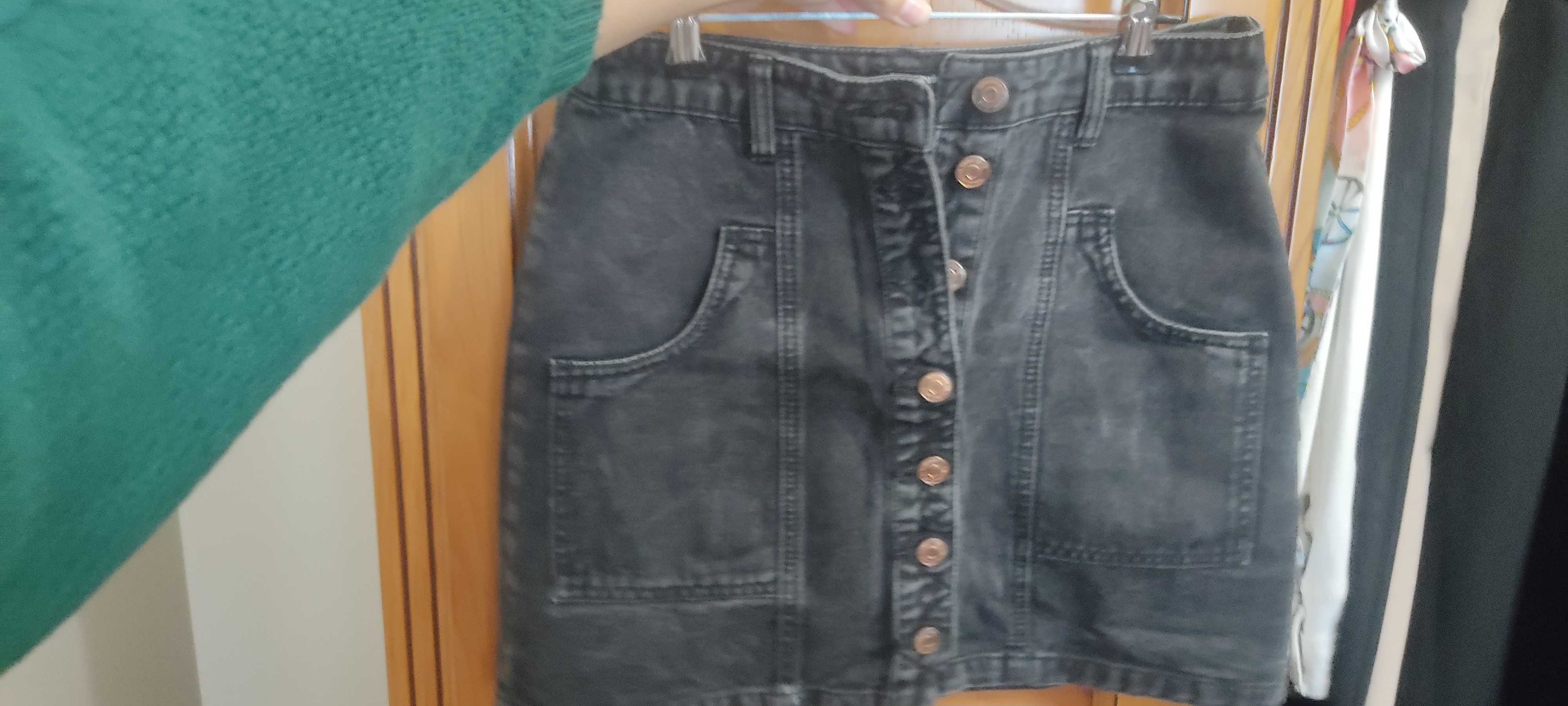 saia de ganga com botões stradivarius
