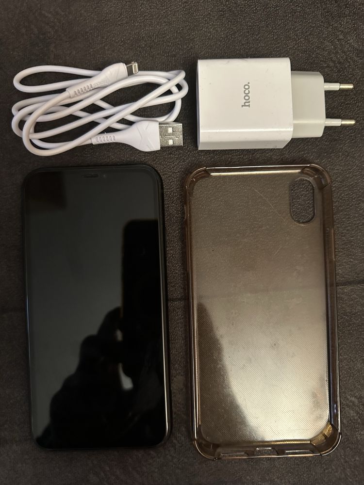 тіліфон iPhone xr 64