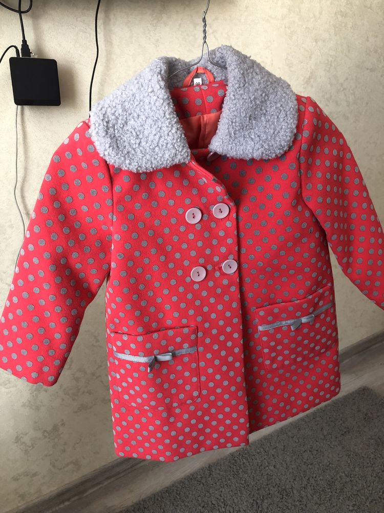 Дитяче пальто,пальто 98-104,пальто на дівчинку
