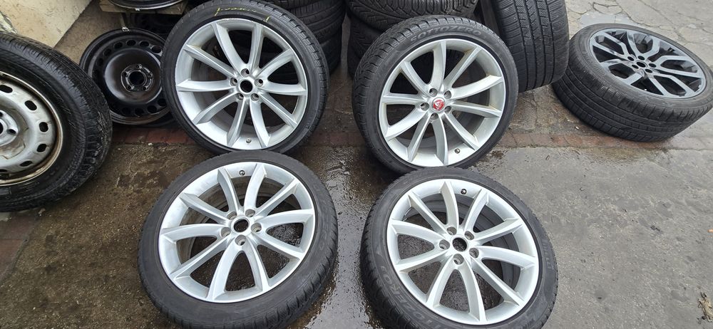 Felgi aluminiowe 19 5x108 et 27 9,5 i et49 8,5 Jaguar