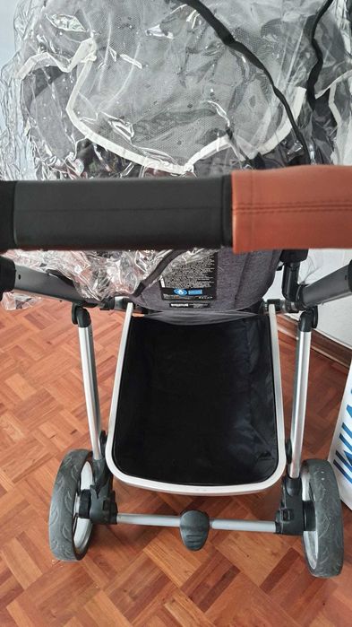 Carrinho bebe Trio  wimi