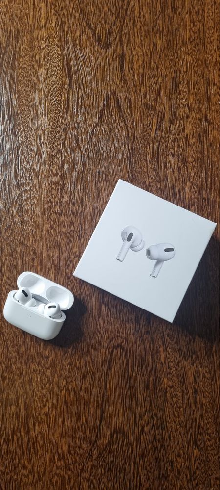 Fones Bluetooth com silicone – NOVOS