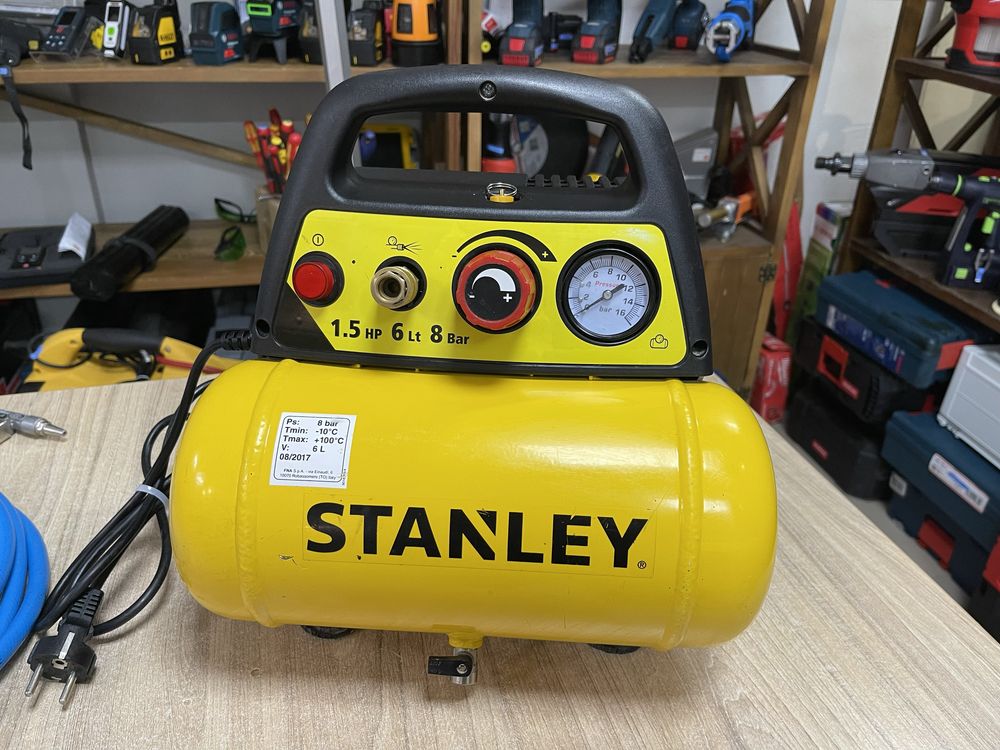 Stanley DN200/8/6 / компресор Стенлі 6л 8бар