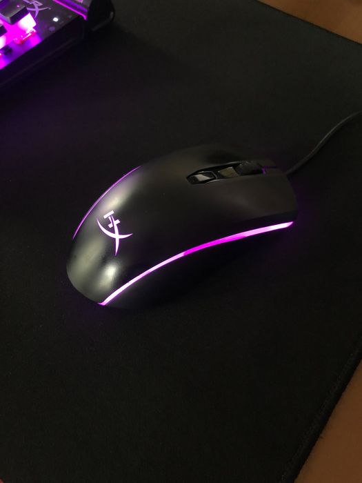 Conjunto HyperX Teclado + Rato + Tapete + Apoio