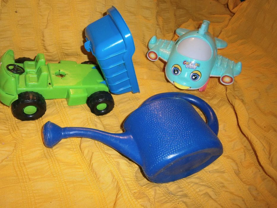 Песочница. из трех единиц набора.