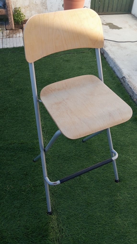 Cadeira alta IKEA