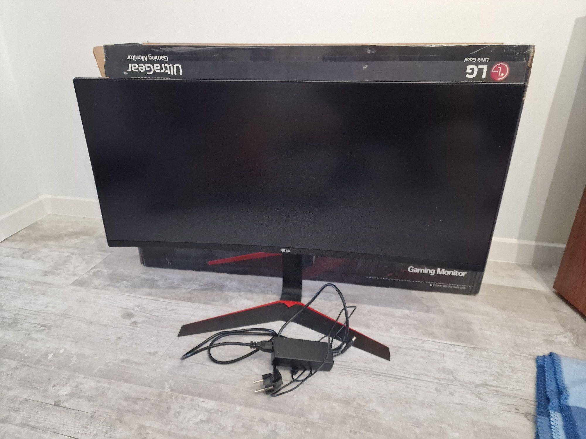 Monitor 21:9 LG 34UC79G