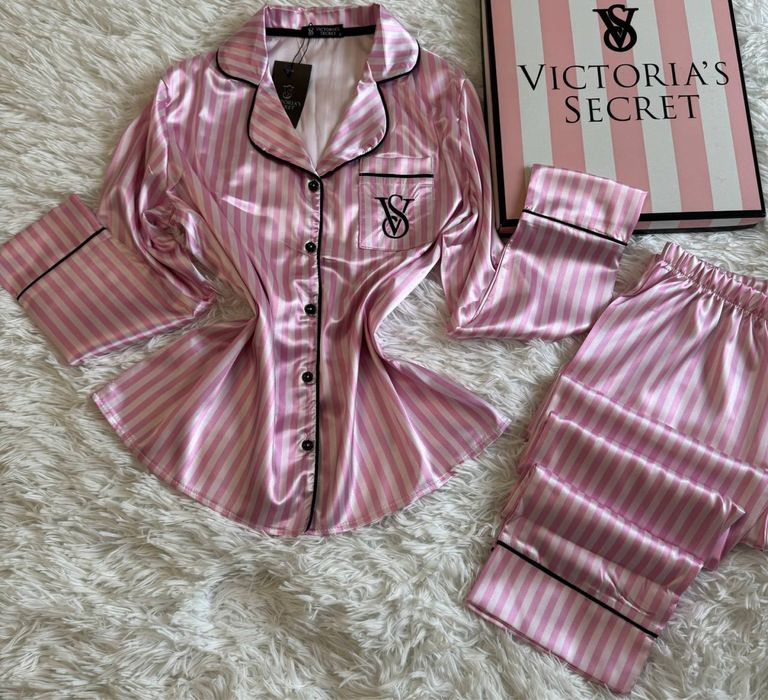Жіноча піжама в полоску Victoria's Secret хіт!!!