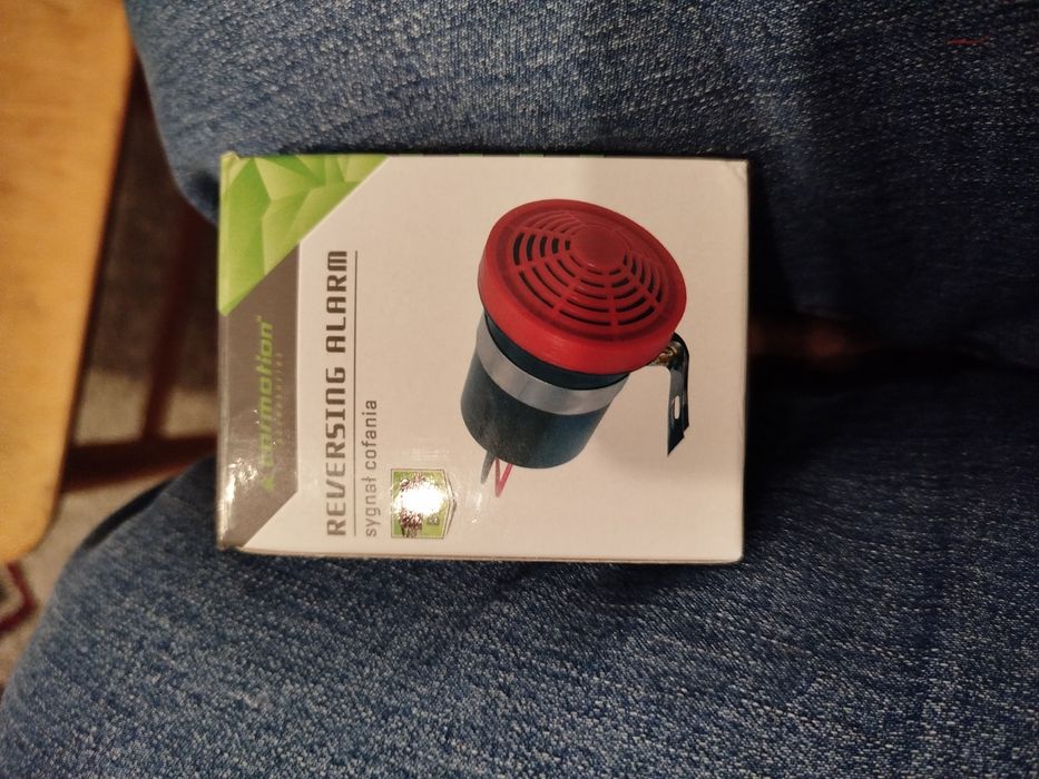 Sygnalizator cofania akustyczny