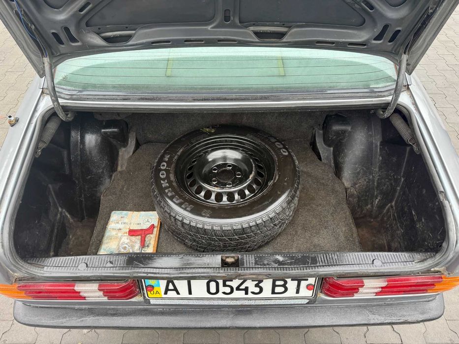 Mercedes-Benz 190 1988рік 2.3 газ/бенз! Документи порядок!