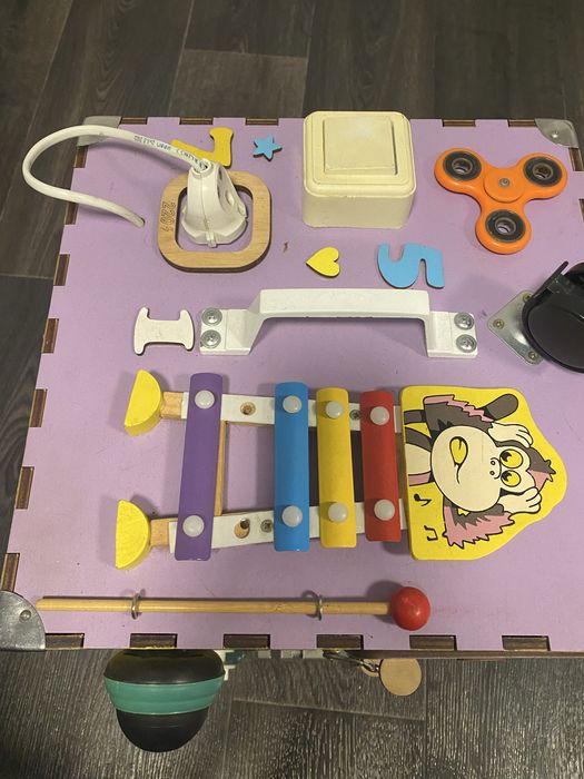 Бизи куб дитячий