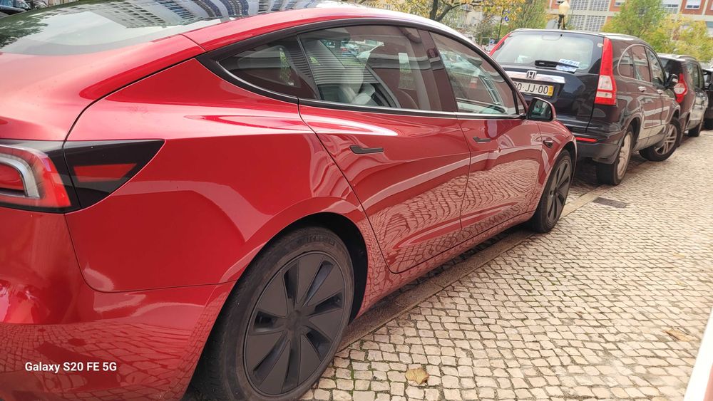 Tesla model 3 long rang dual motor