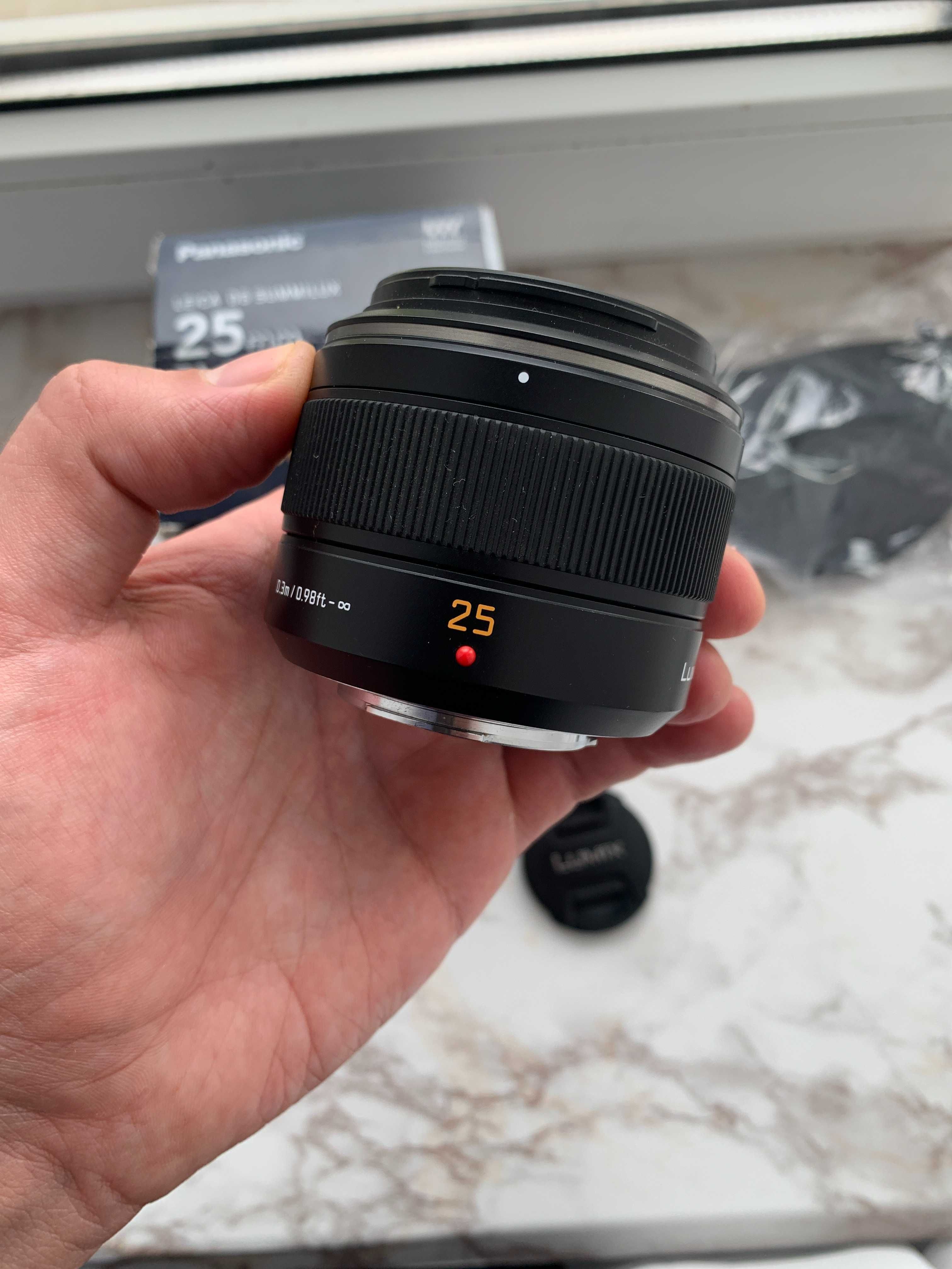 Продам обєктив Lumix leica 25mm f1.4