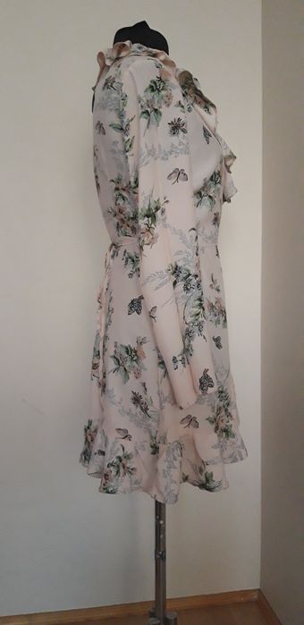 Śliczna kopertowa sukienka 38 M