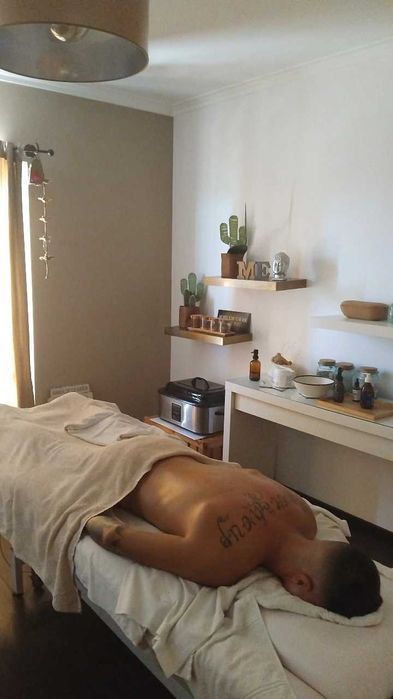 Massagem e Terapias Holisticas