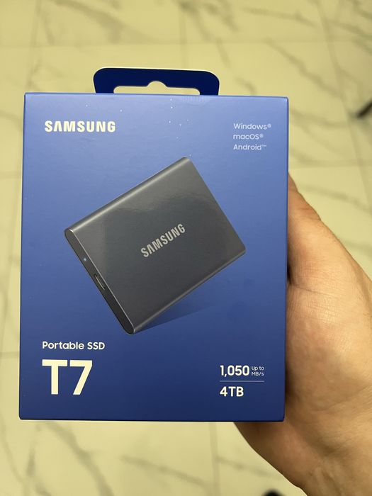 SSD диск, накопичувач Samsung portable T7 4 tb
