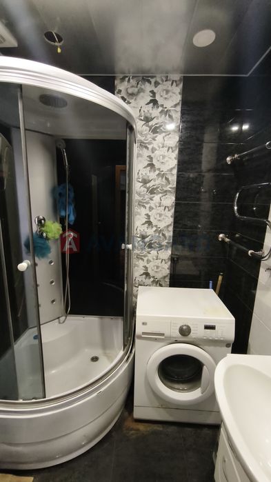 Оренда 3 кімнатної квартири Лівий берег газове опалення