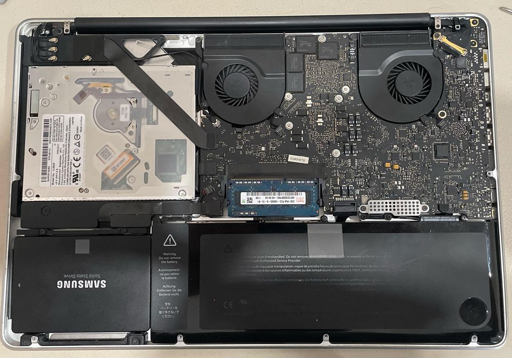 Деталі для ноутбуку Apple Macbook Pro A1286 2011 року