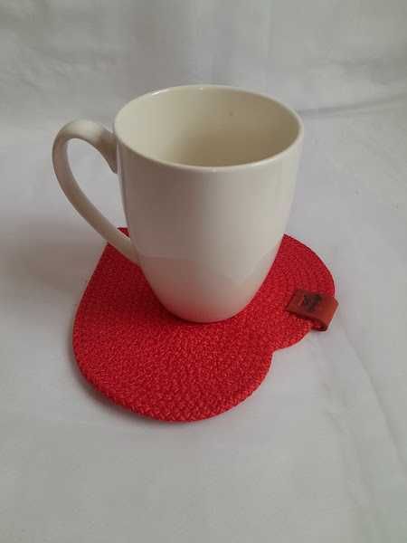 Килимки під чашку, келих "Сердечко". Підтарільники. Placemat. Handmade