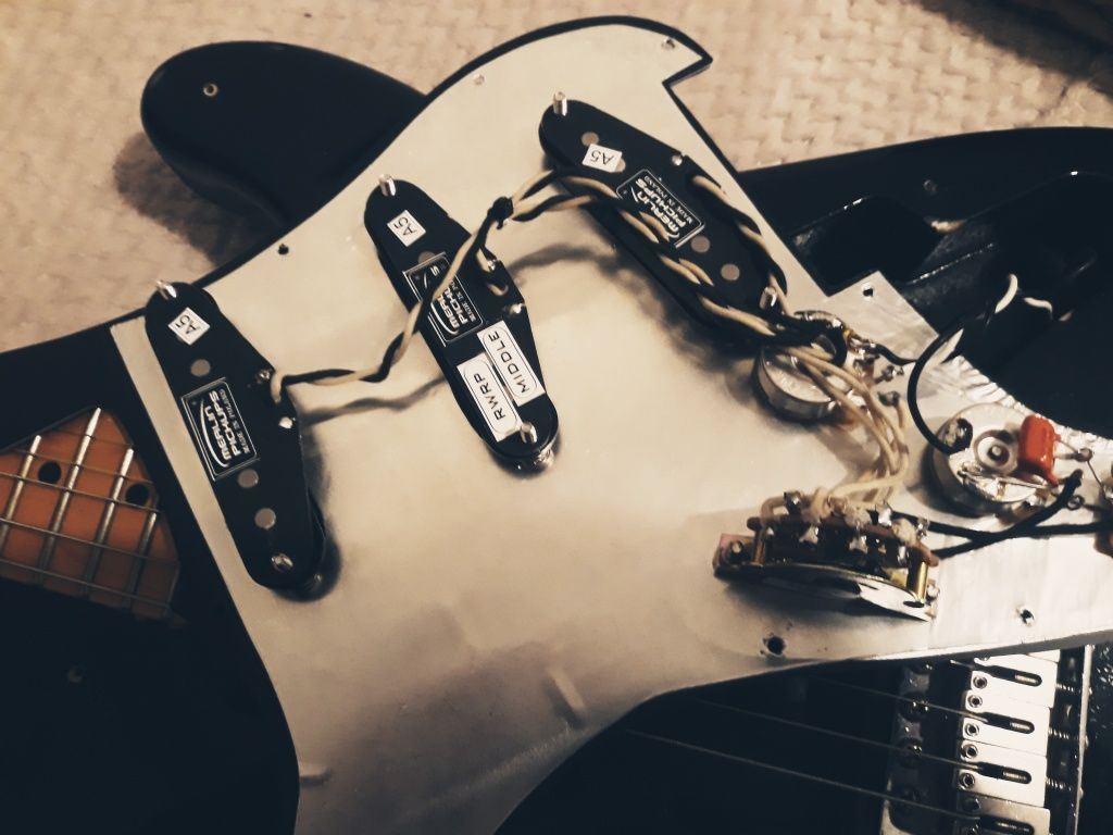 Fender stratocaster kopia ( skladak)