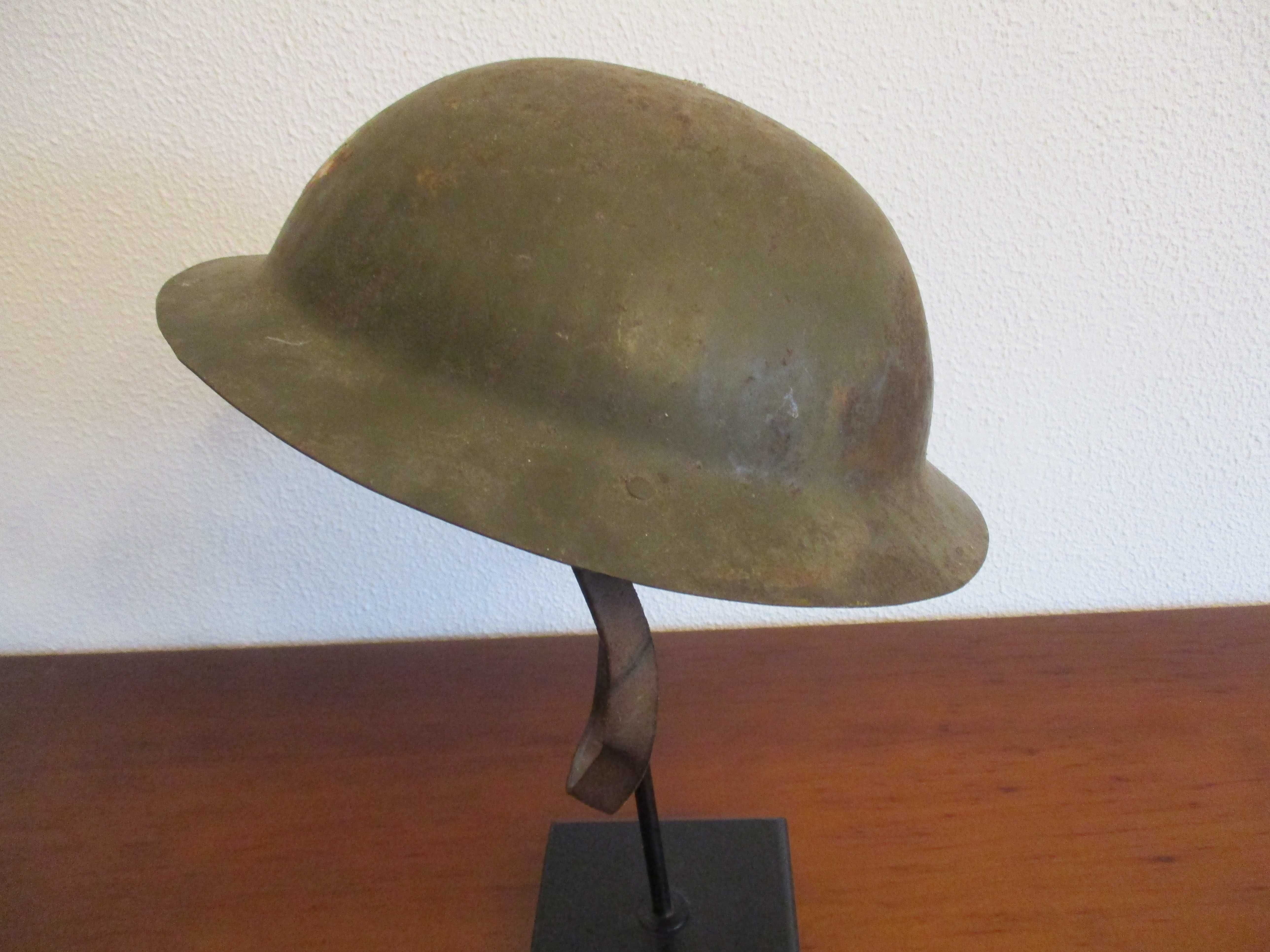 Capacete Militar Português - Grande Guerra Trincheiras 1918 - Original