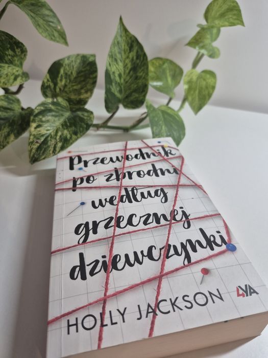 ksiazka przewodnik po zbrodni według grzecznej dziewczynki