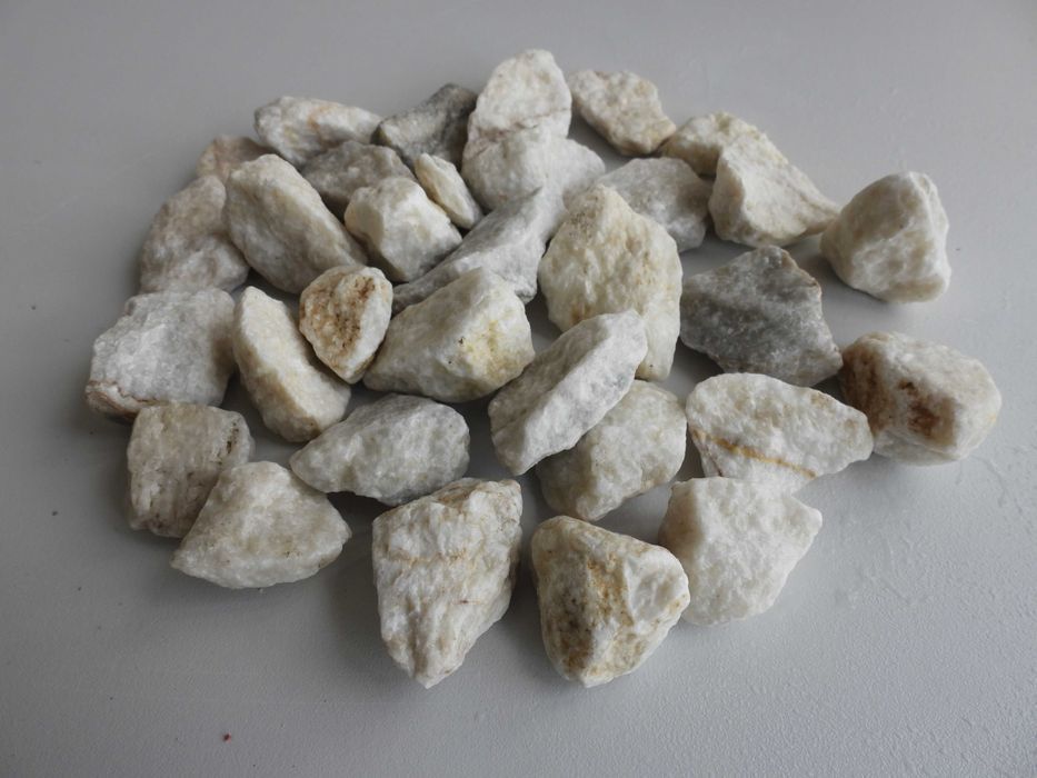 Kamień Crystal White frakcje 8, 16, 32 i 63