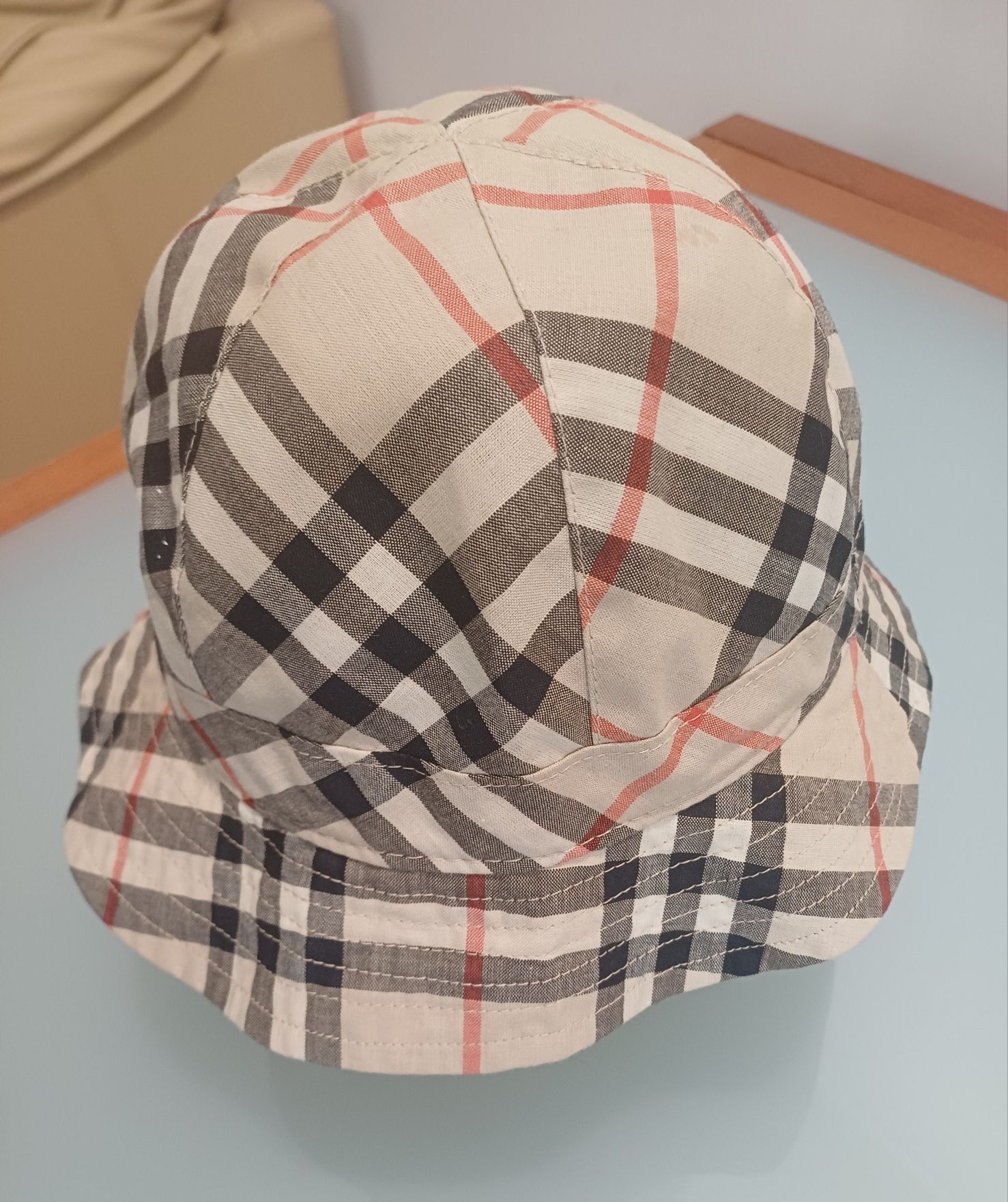 Панама Burberry,
Оригінал.
Оригінал.