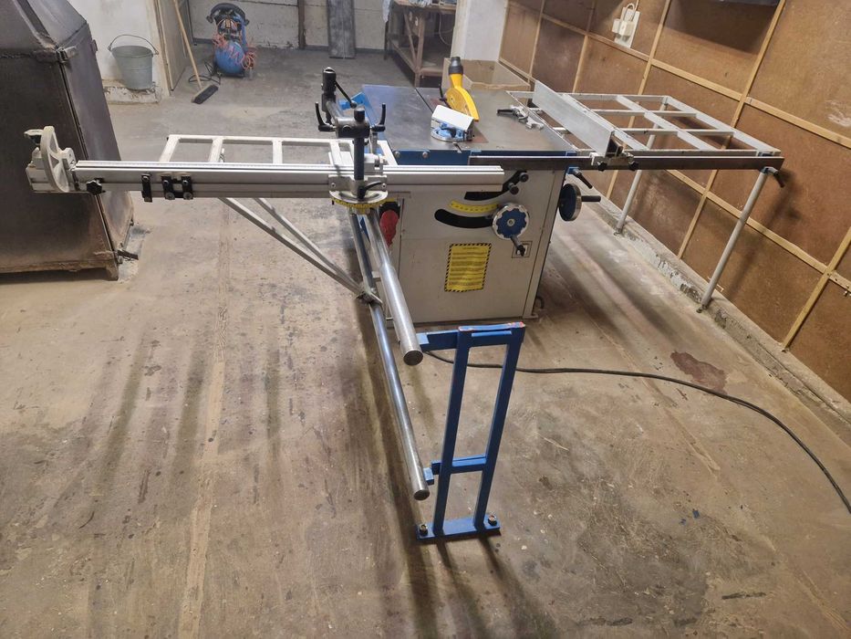 Pilarka KK-315 zbocznym wózkiem