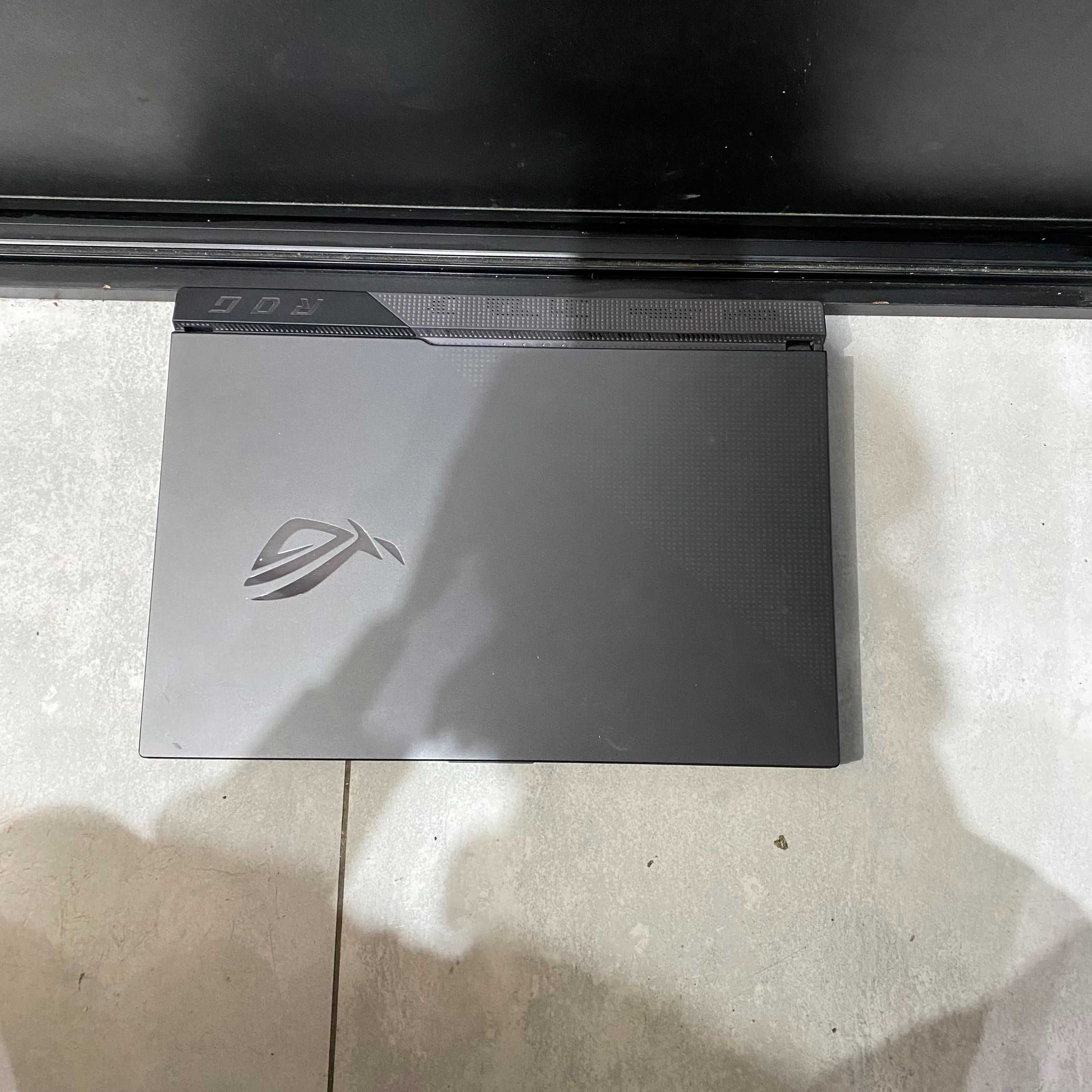 Laptop ASUS ROG STRIX 17'' G713 /RTX 3060/AMD RYZEN 7 4800H/ 32 GB/1TB