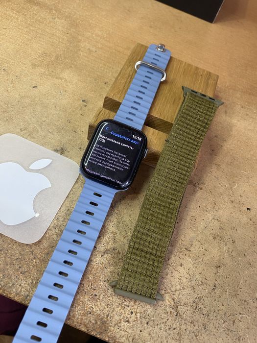 Продам apple watch 7 45 mm все в оригіналі