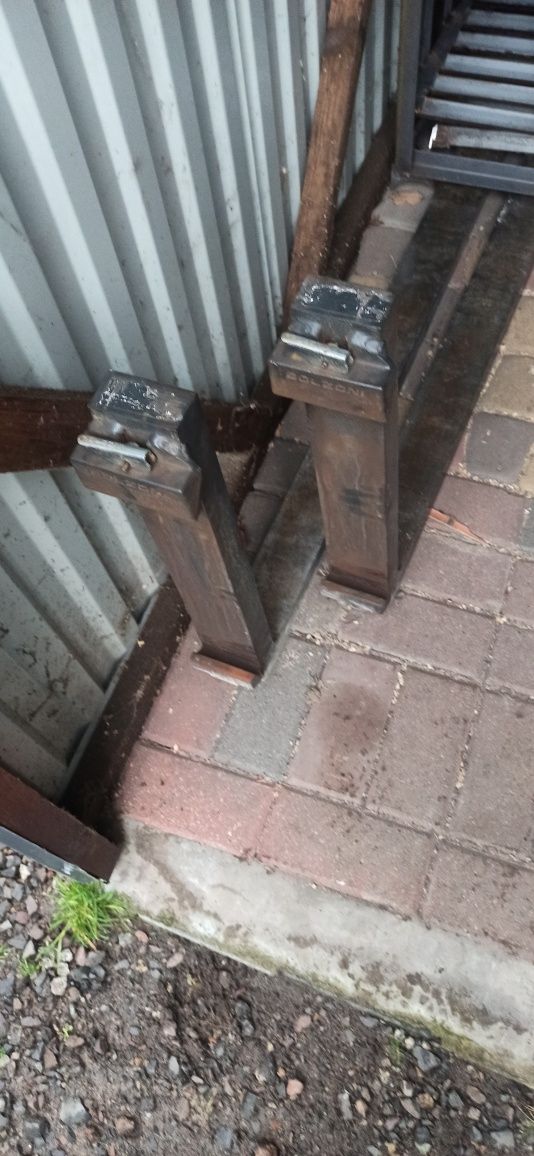 Widły na karetke IIA o udźwigu 2.5 tony