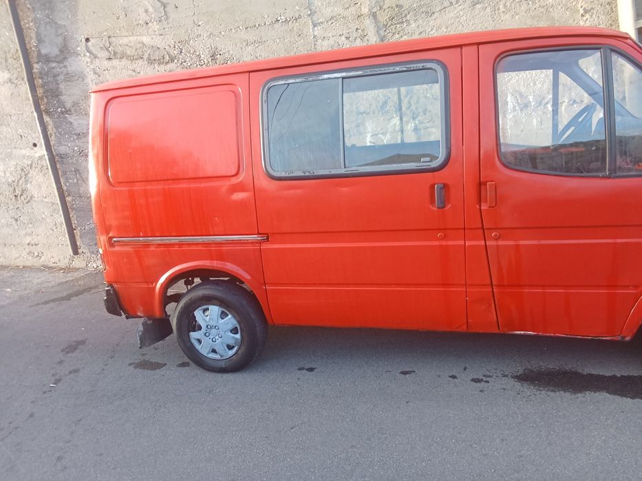 Serviço de mudança e de recolha de eletro domésticos