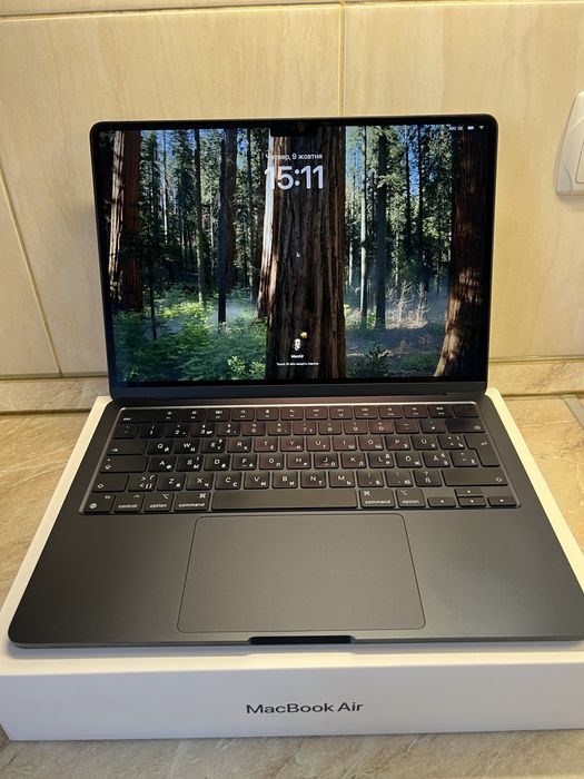 MacBook Air 13.6 M2 Midnight 16/256