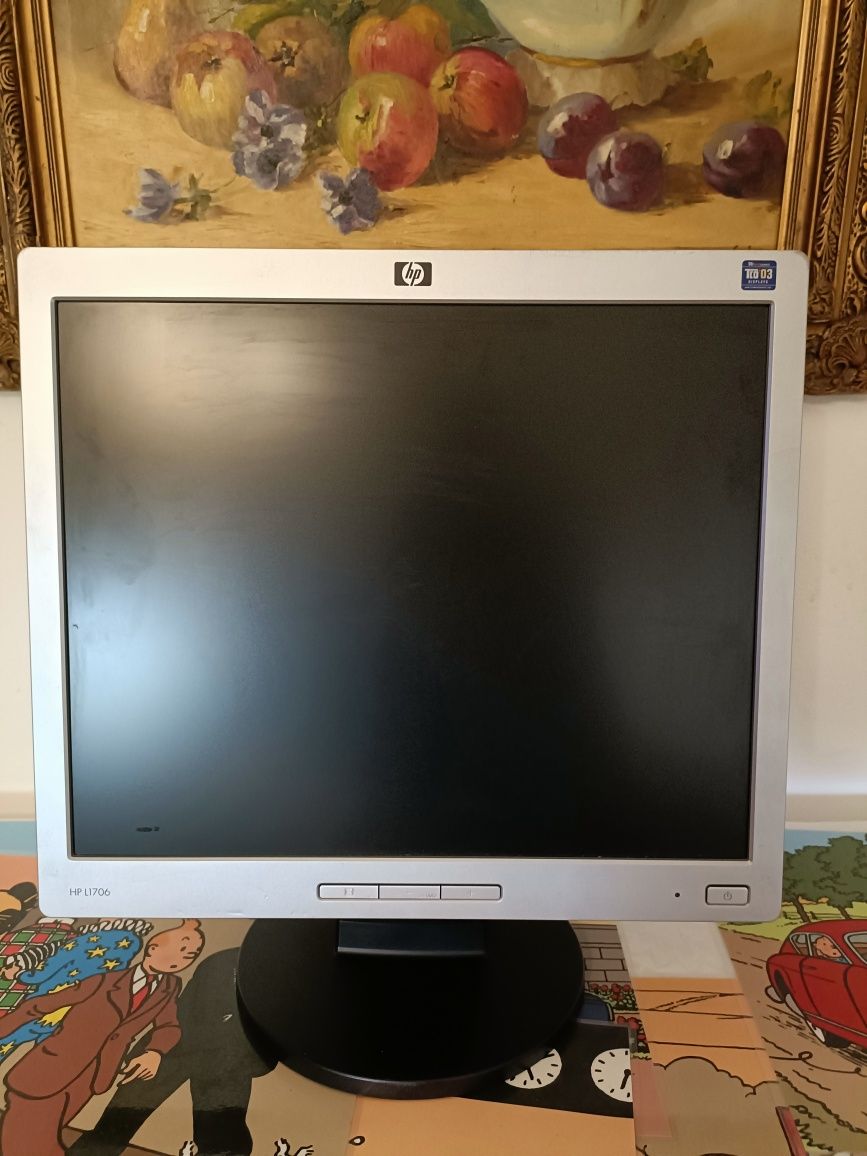 Monitor HP L1706 – formato quadrado