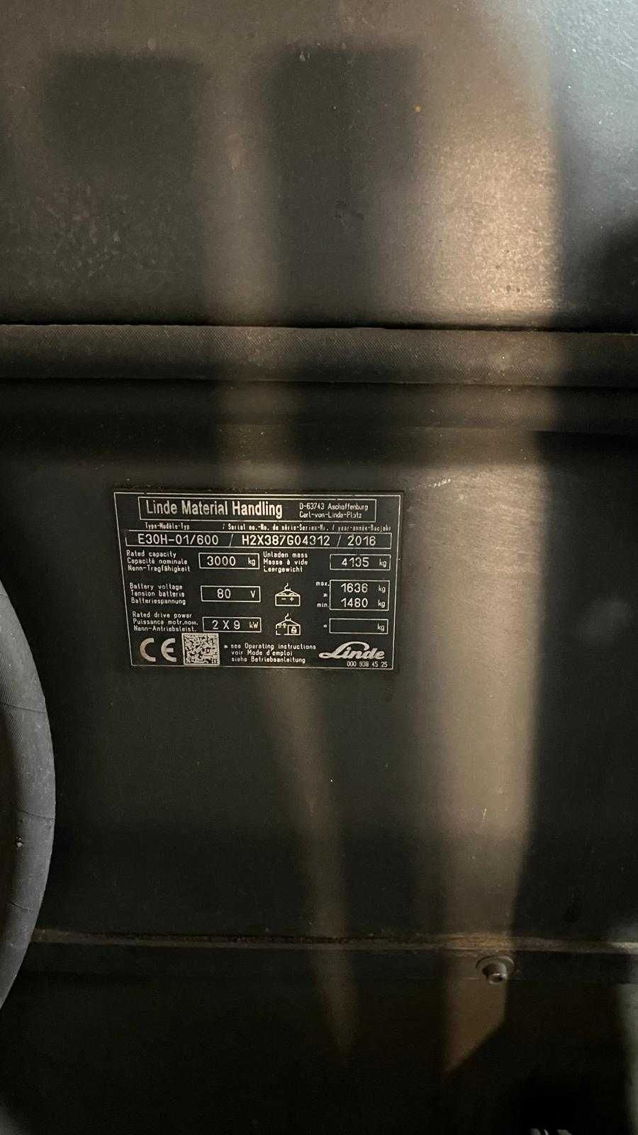 Empilhador elétrico Linde de E30 - 3000 kg