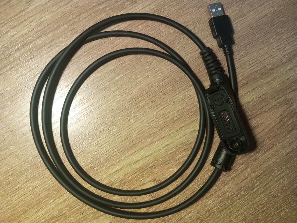 Кабель програмування для радіостанцій типу DP4400, DP4800