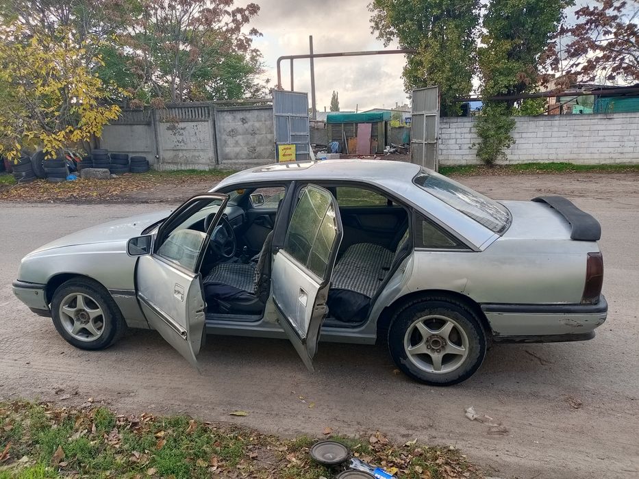 Срочно Продам Опель омега 2.0
