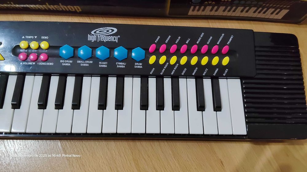 Teclado musical iniciantes