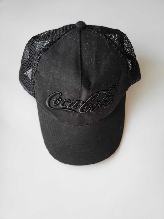 Czarna czapka z daszkiem Coca Cola Moravia uniseks