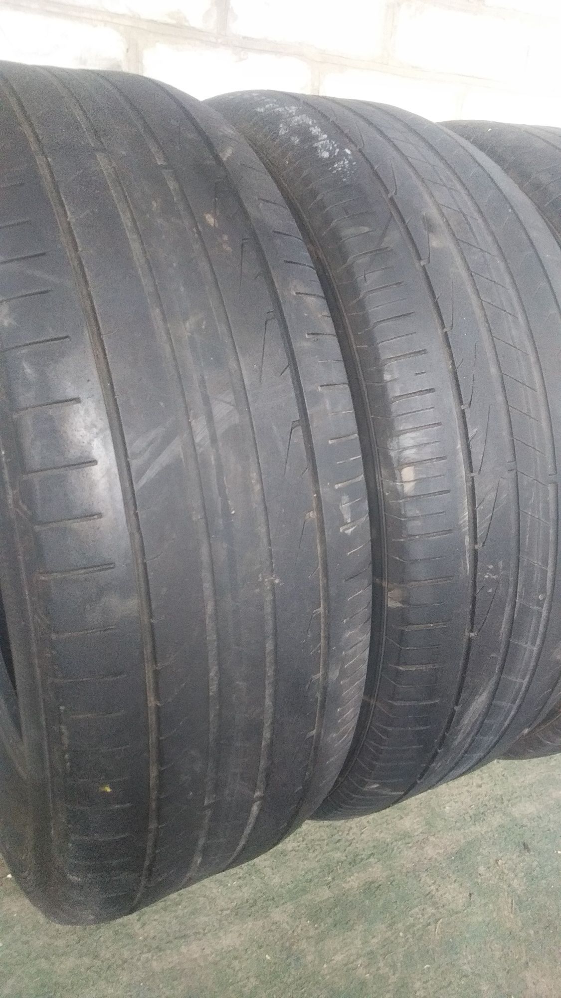 Скаты 235/60 r 18.   245 гр.штука