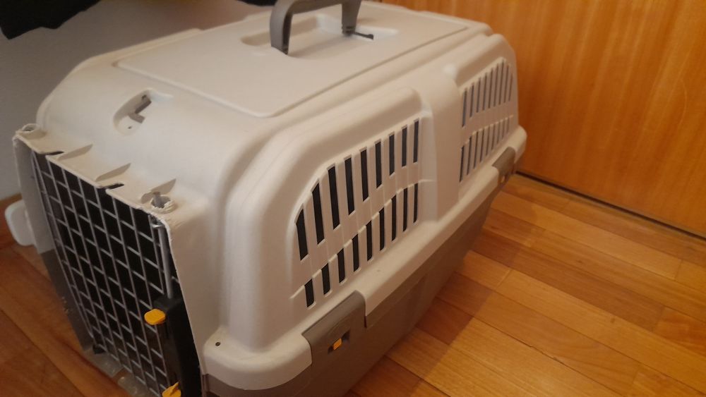 Caixa de transporte M.