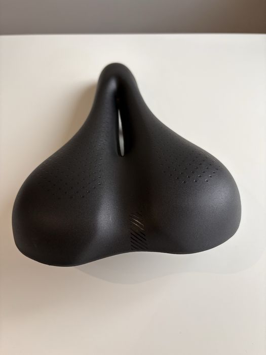 Żelowe siodełko rowerowe Bontrager Commuter Gel CRZ+