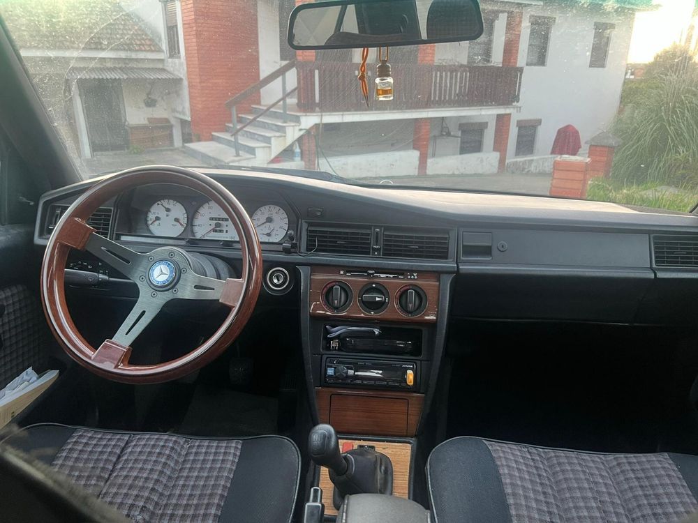 Mercedes benz 190