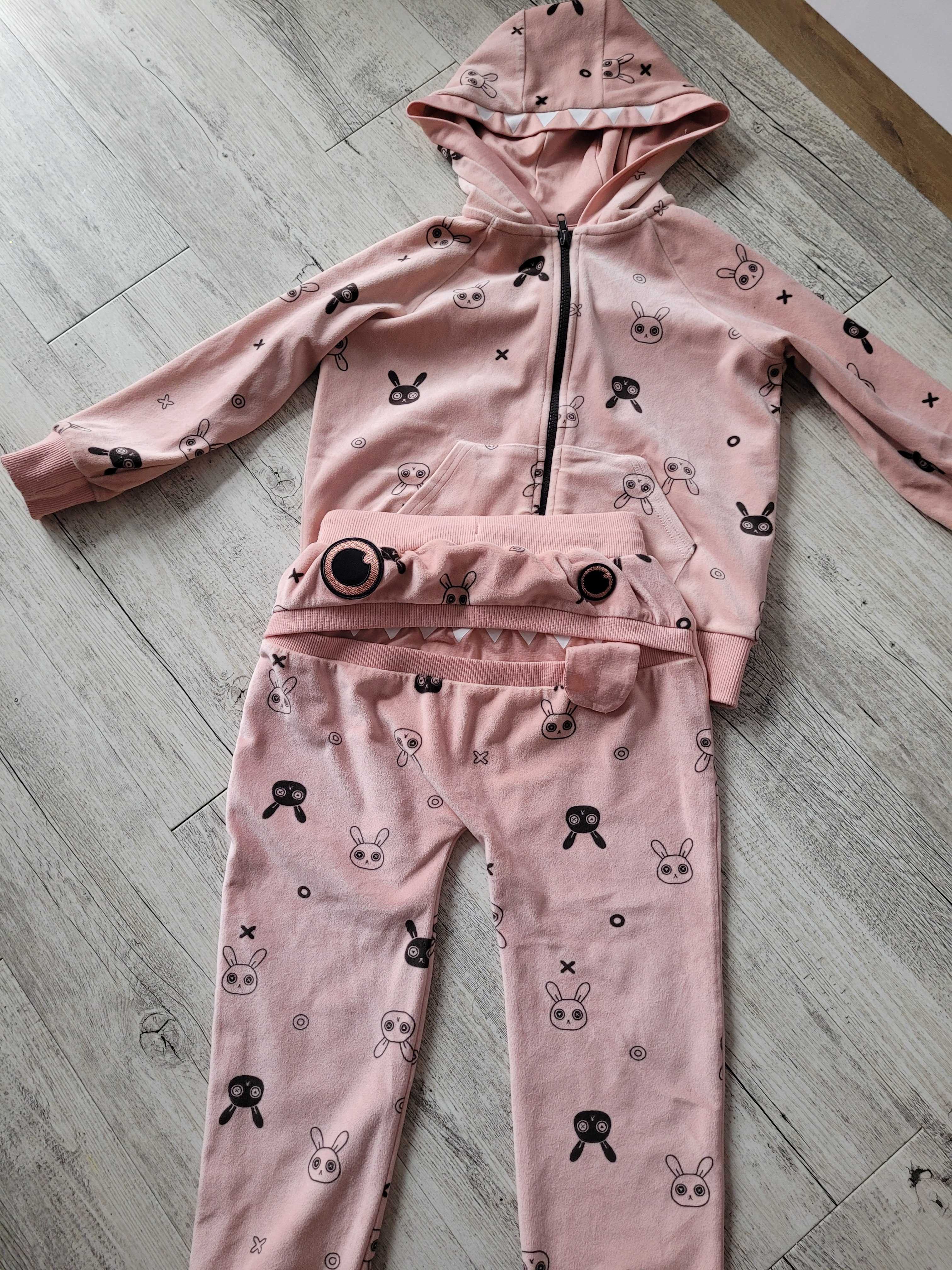 spodnie dresowe + dres zombie dash rozm 122 bdb 6 szt.