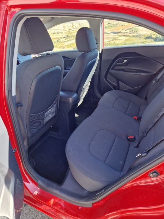 Kia Rio CVVT 1.2 2012