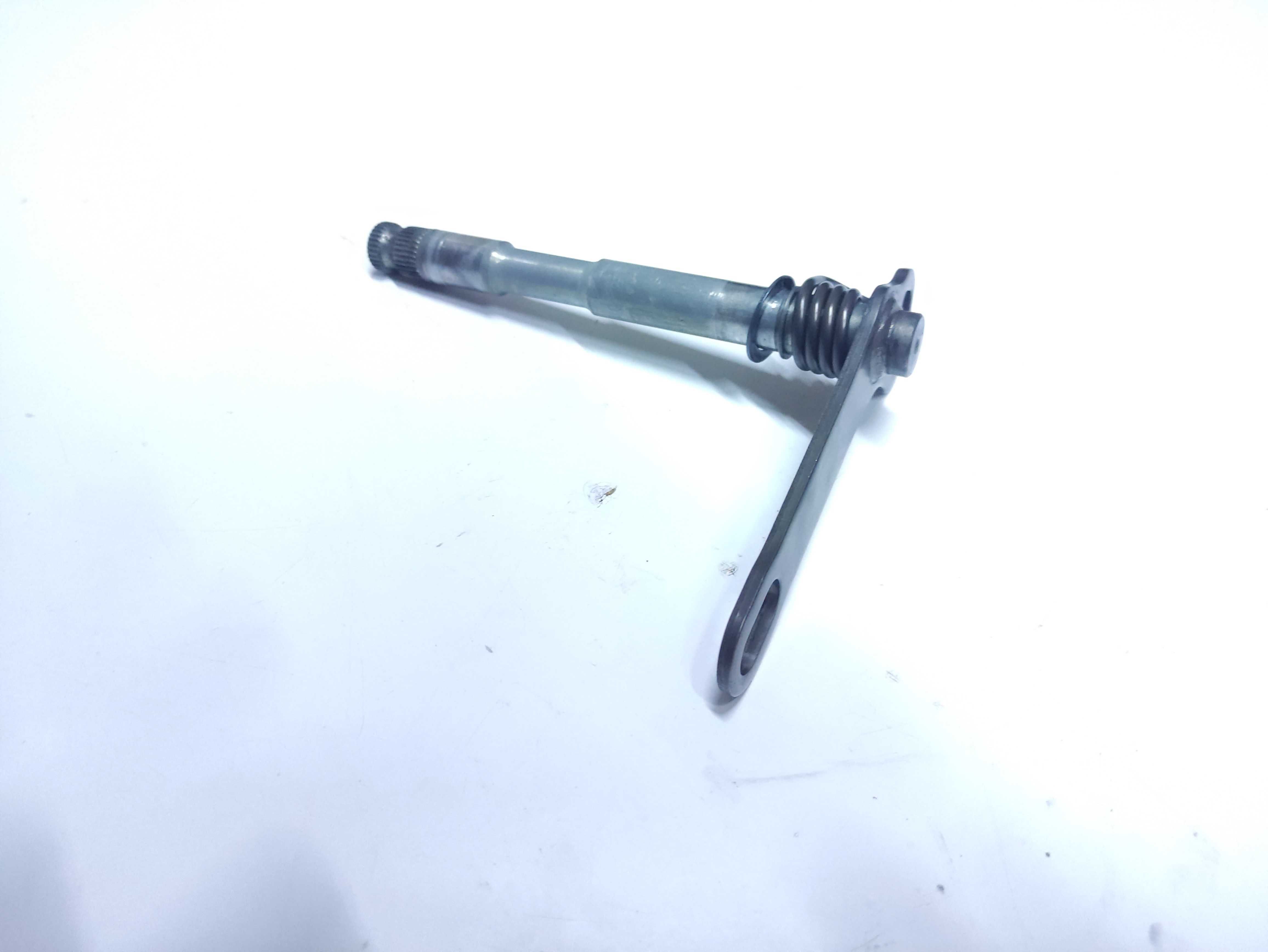 Honda crf 450 04_09r Wybierak wałek zmiany biegów części