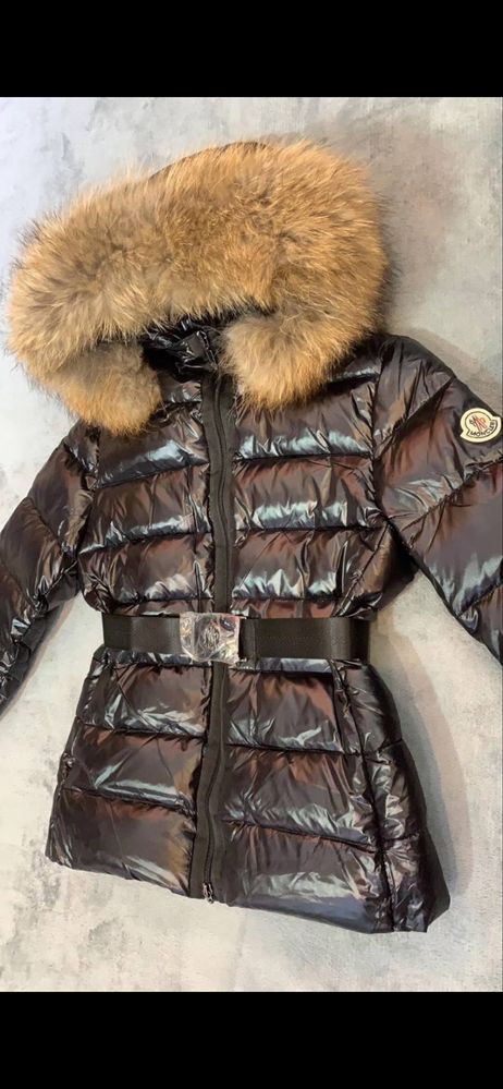 Moncler Tatie натур пышнейший мех енота чёрные и бардо  ХС,С,М